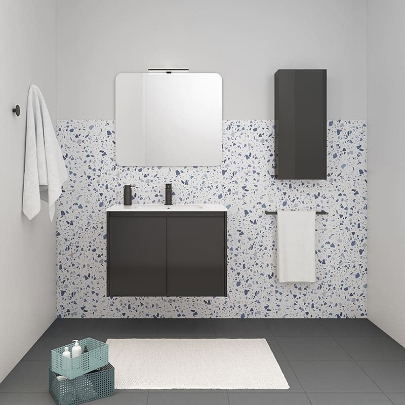 Tiles to give color to the bathroom